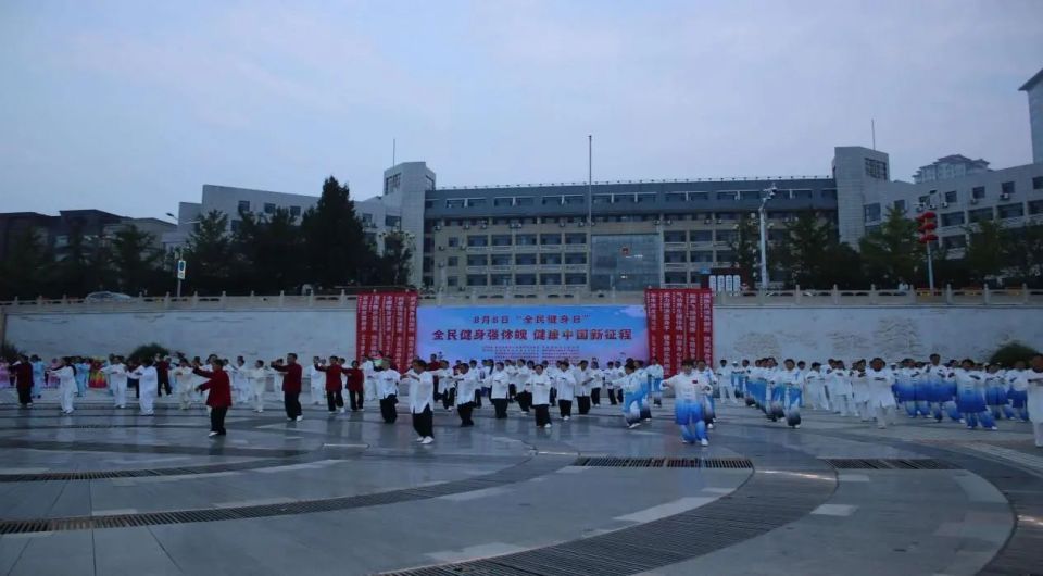 与现代韵律 与现代韵律