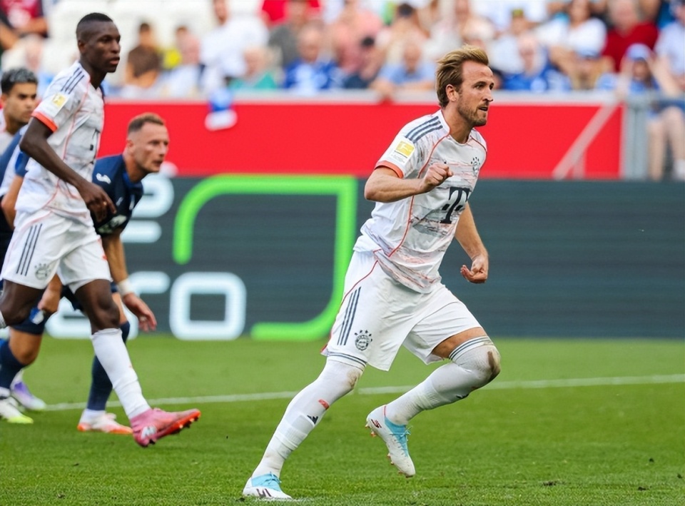 news, 曼联, 牙金童也交